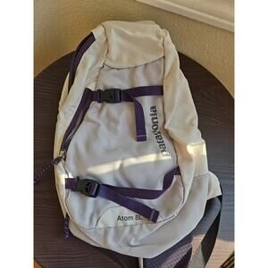 Patagonia Atom 8L Sling Crossbody Bag Gray Blue Teal Shoulder Day Pack Travel